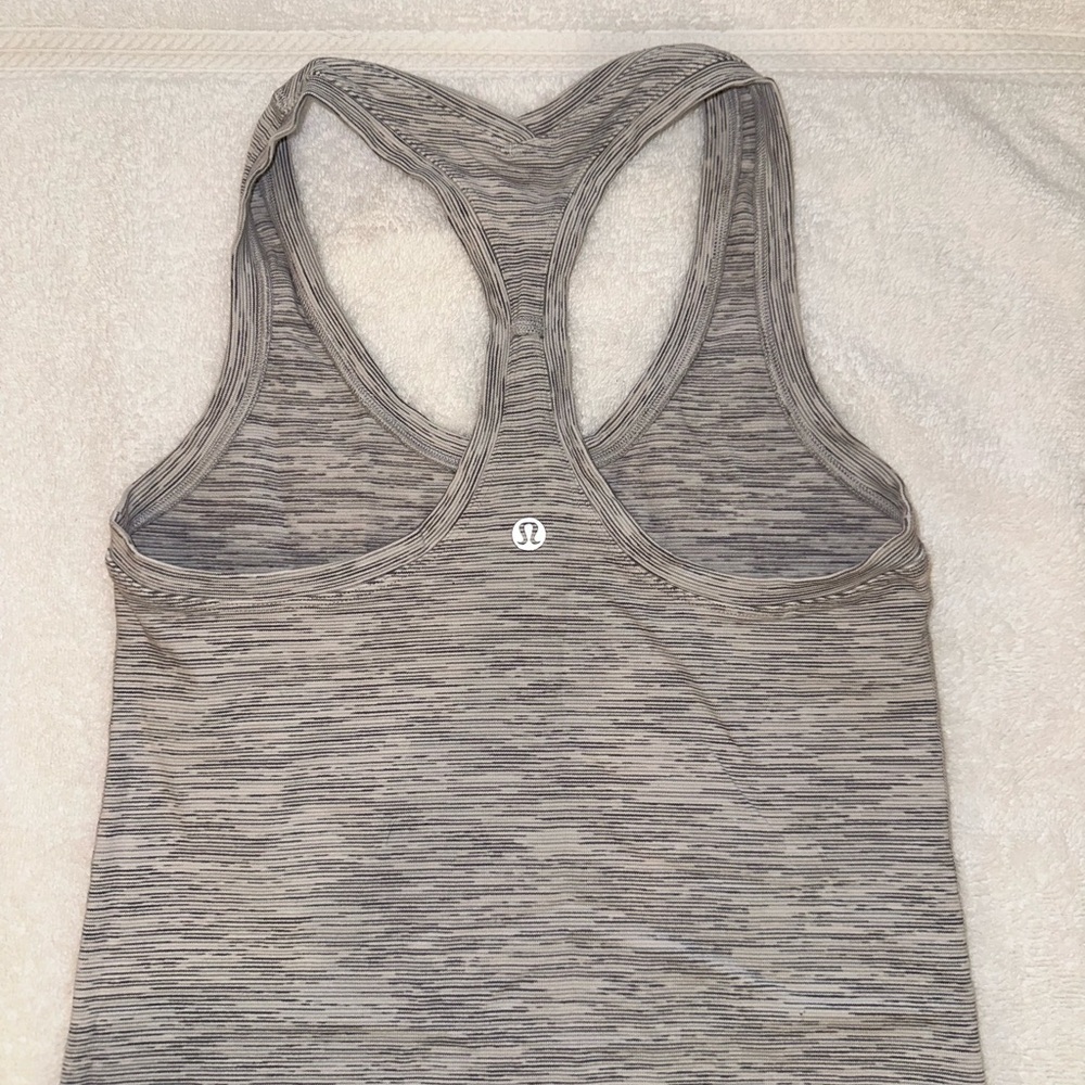 Lululemon tank top size Small
